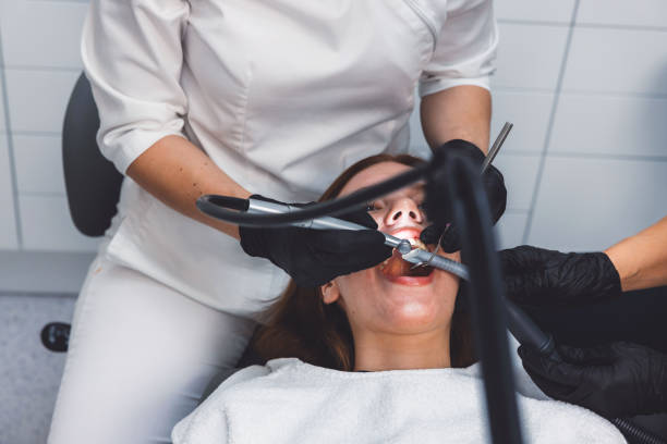 Best Emergency Dental Care for Broken or Chipped Teeth in Knoxville, TN